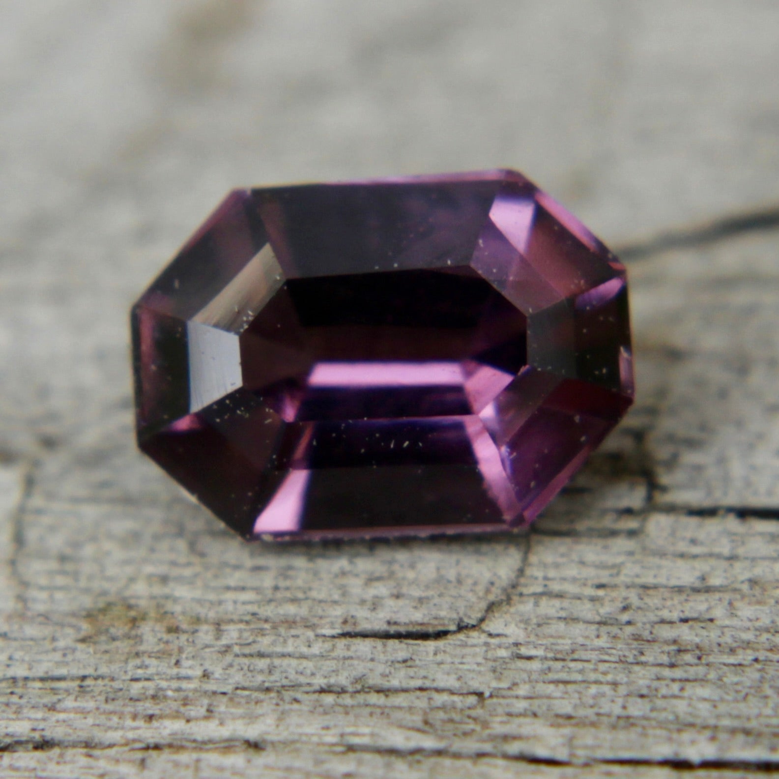 Natural Purple Sapphire - Sapphirepal