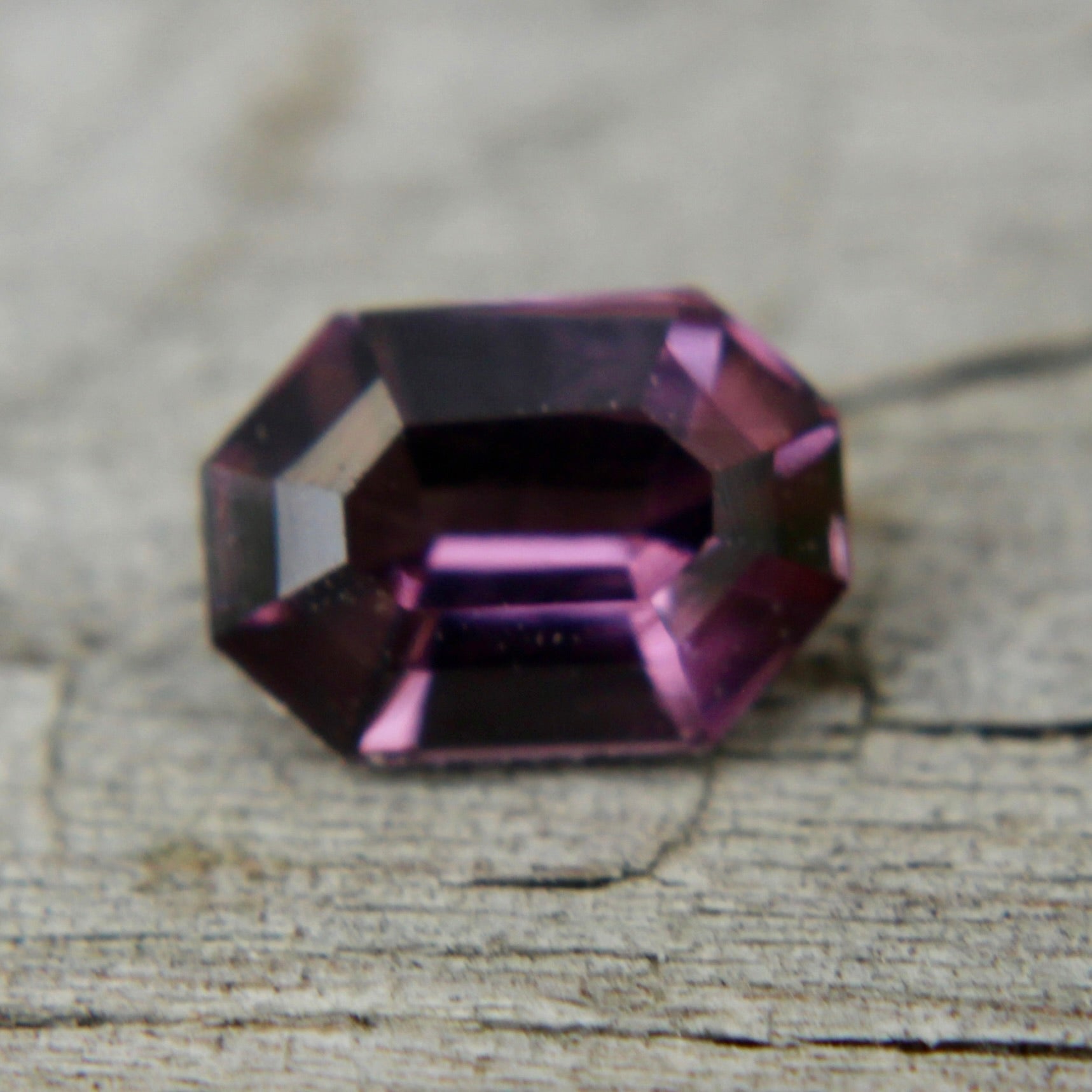 Natural Purple Sapphire - Sapphirepal