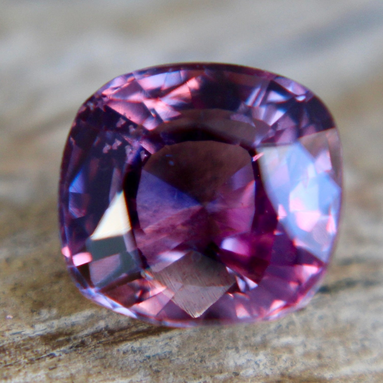 Natural Purple Sapphire - Sapphirepal