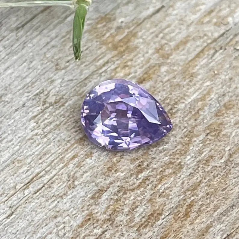 Natural Purple Sapphire - Sapphirepal
