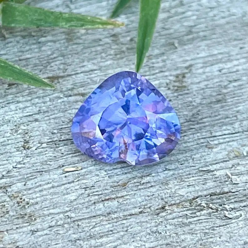 Natural Purple Sapphire - Sapphirepal