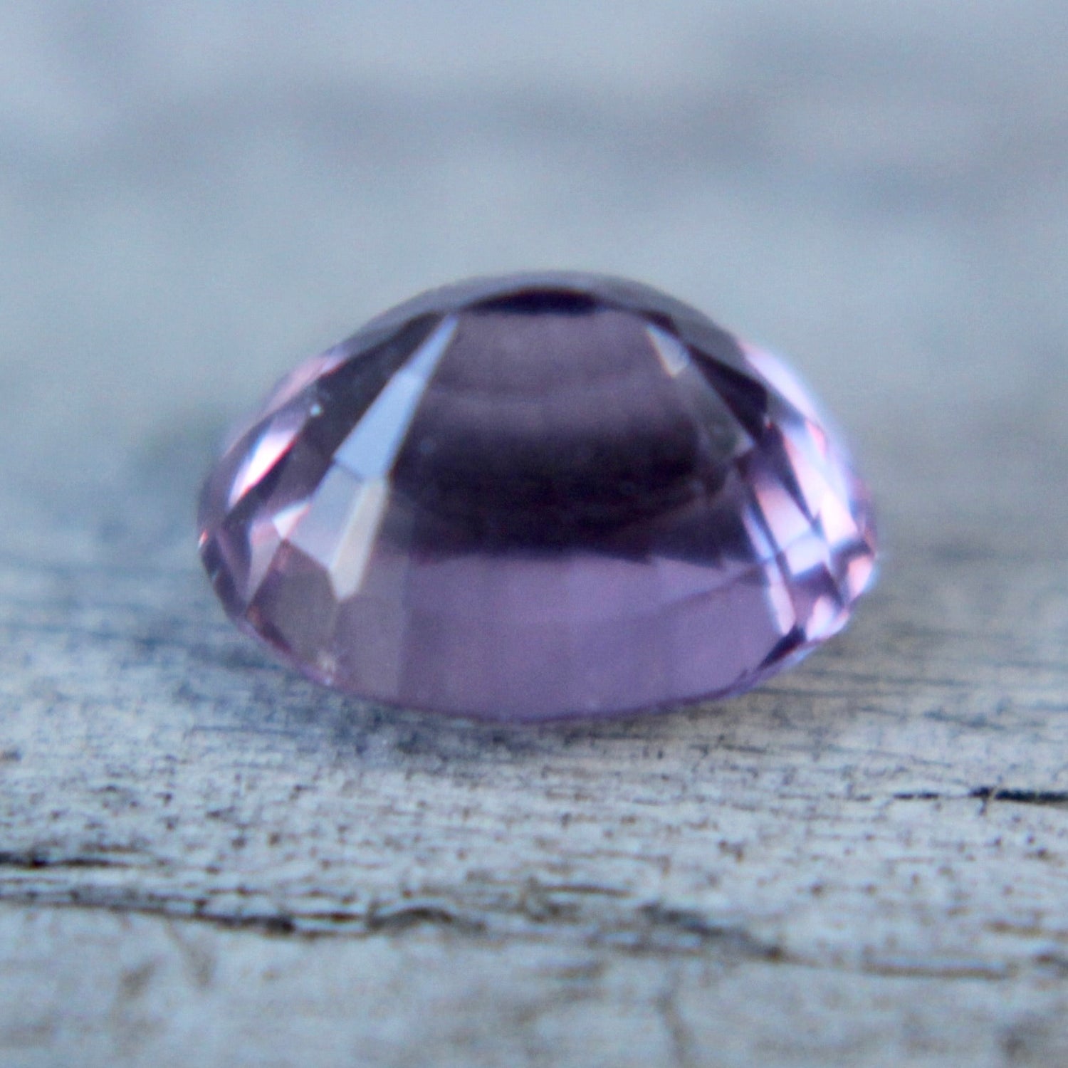 Natural purple sapphire 0.76 carat VS clarity earth sourced faceted gemstone