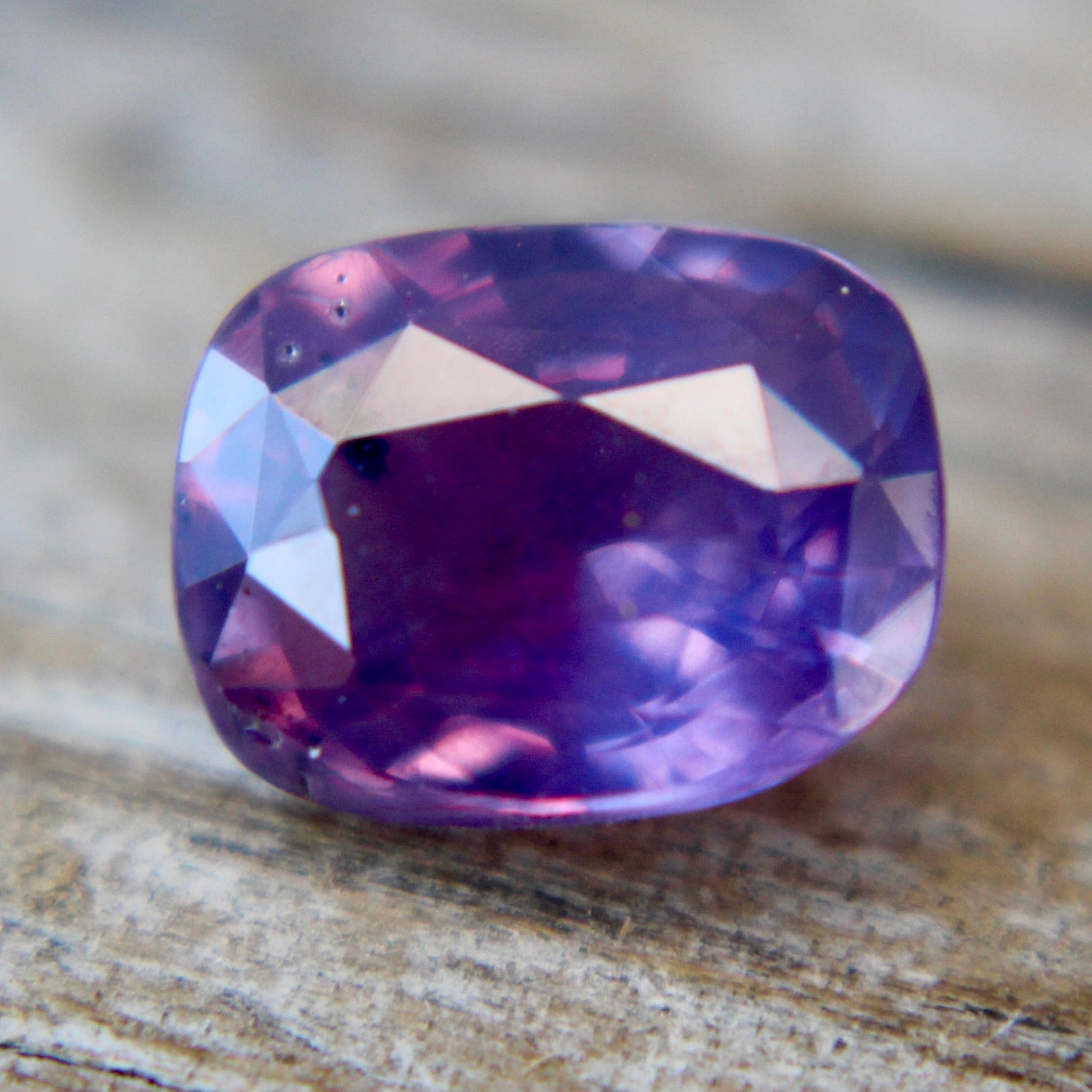 Natural Purple Sapphire - Sapphirepal