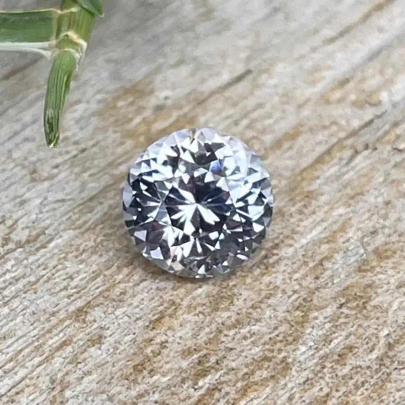 Natural Purple Sapphire - Sapphirepal