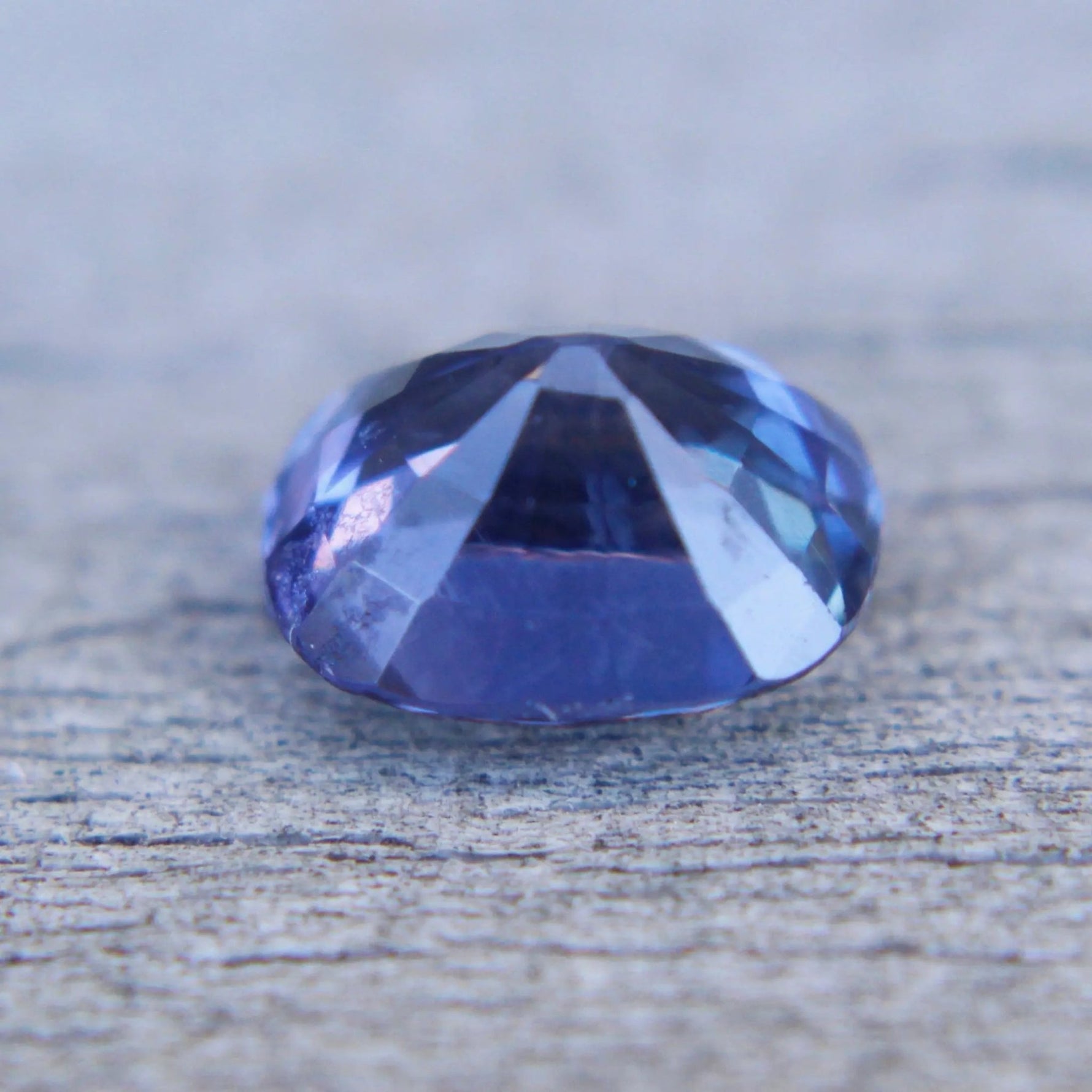 Earth sourced Ceylon purple sapphire faceted gemstone for bespoke rings