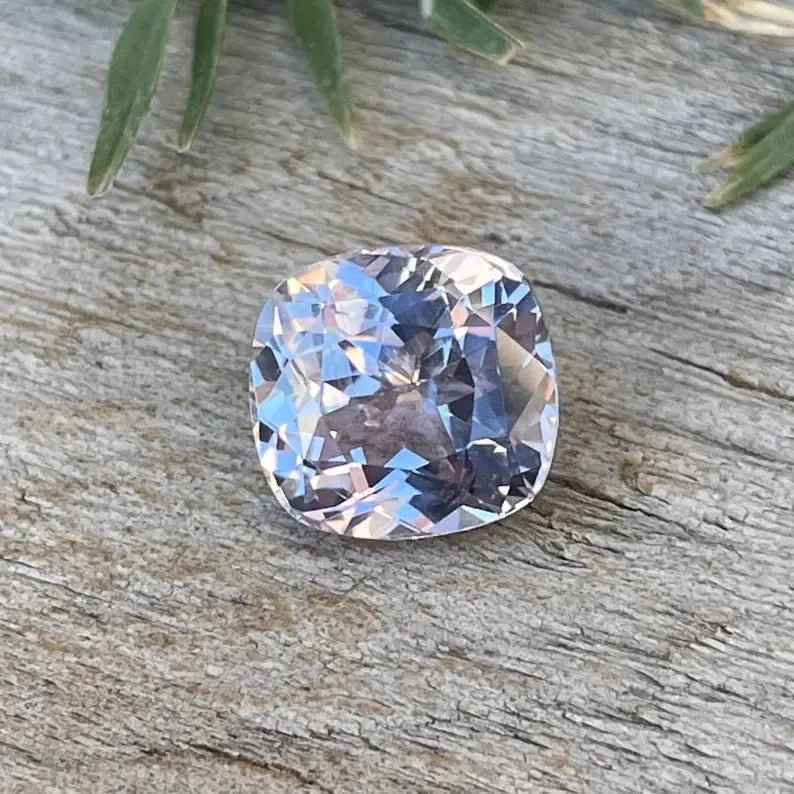 Natural Purple Sapphire - Sapphirepal