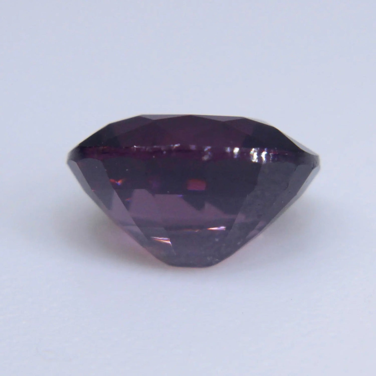 VS clarity violet spinel for bespoke engagement ring