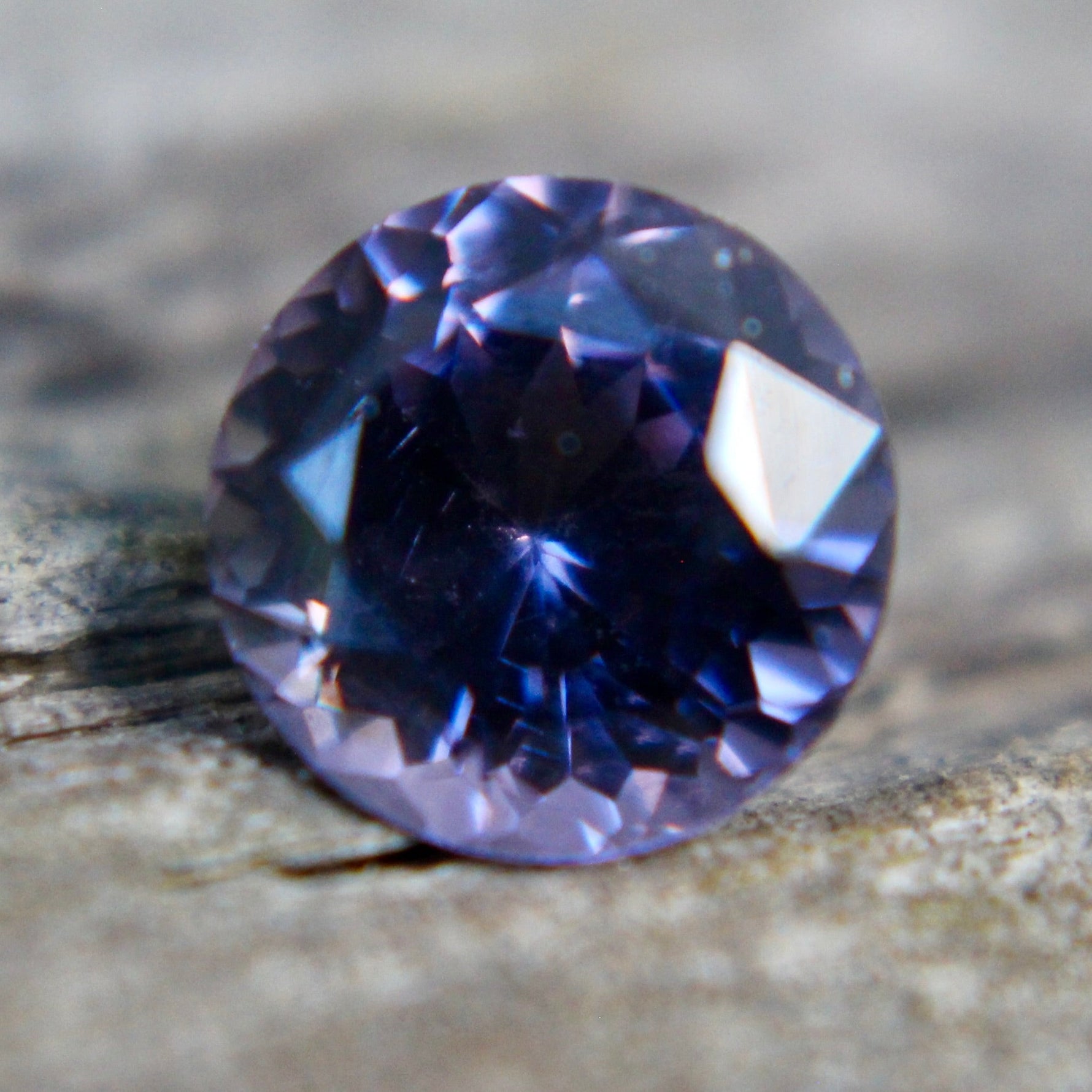 Round cut purple spinel natural gemstone for fine jewelry