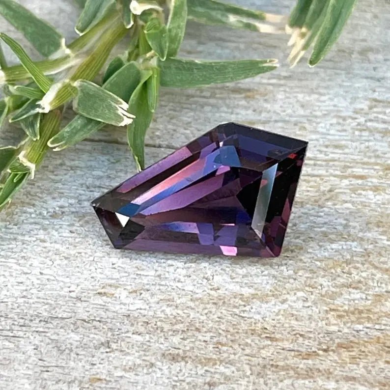 Natural Purple Spinel - Sapphirepal