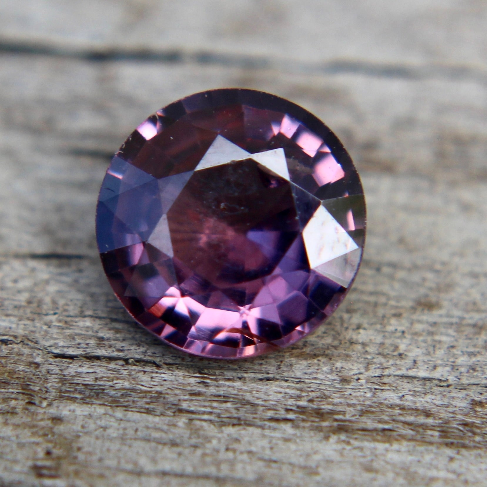Round cut purple spinel 0.78 carat – faceted Ceylon gem for collector jewelry