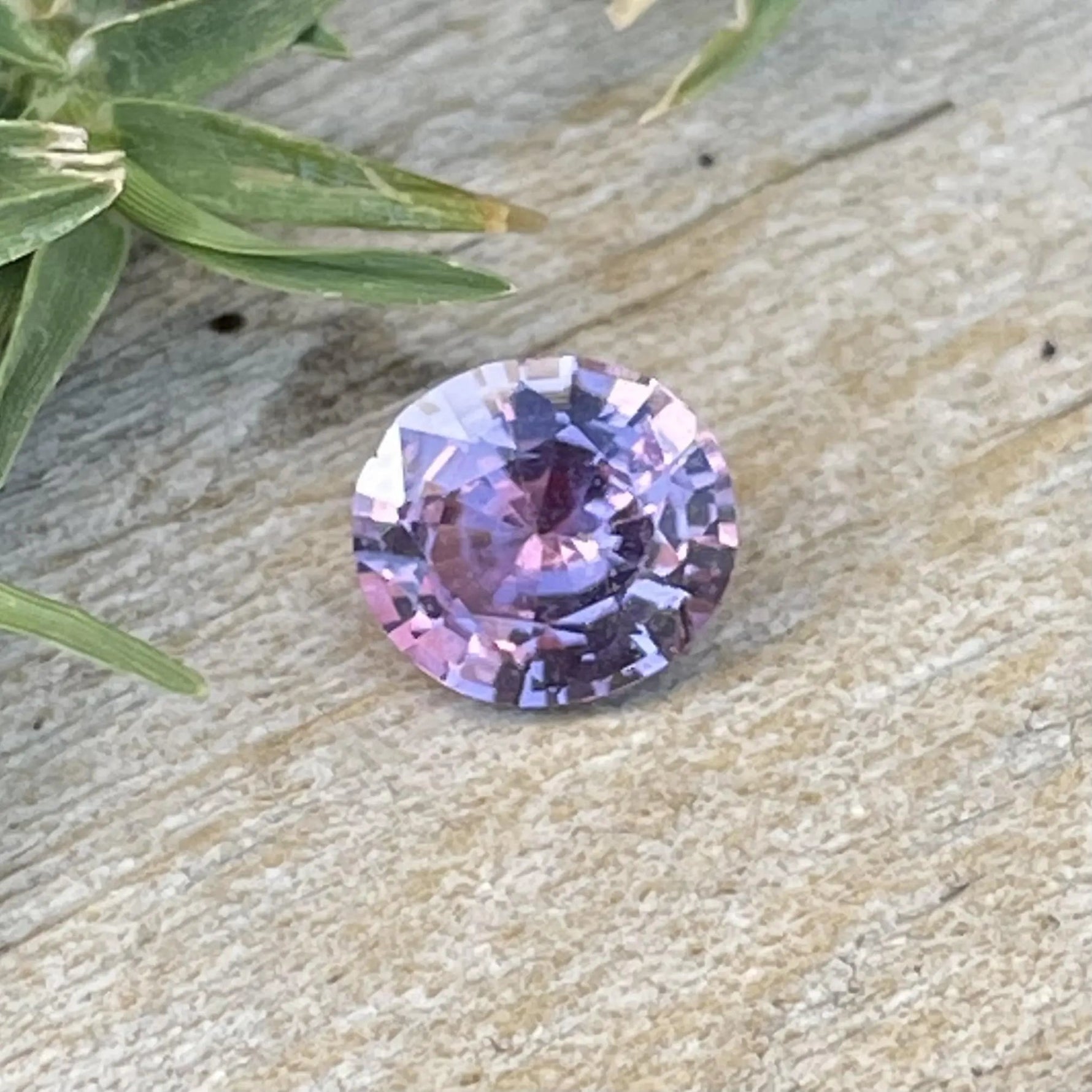 Natural Purplish Pink Sapphire - Sapphirepal