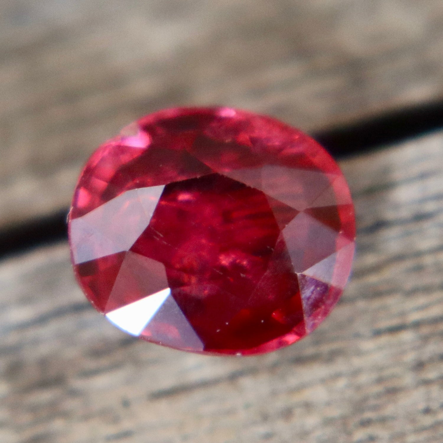Natural Red Spinel 1.00 Carat Oval Cut Untreated Loose Gemstone from Ceylon - Sapphirepal