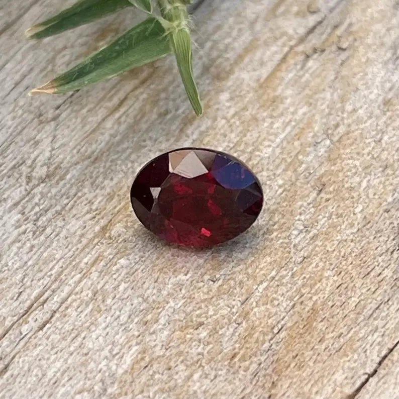 Natural Red Spinel - Sapphirepal