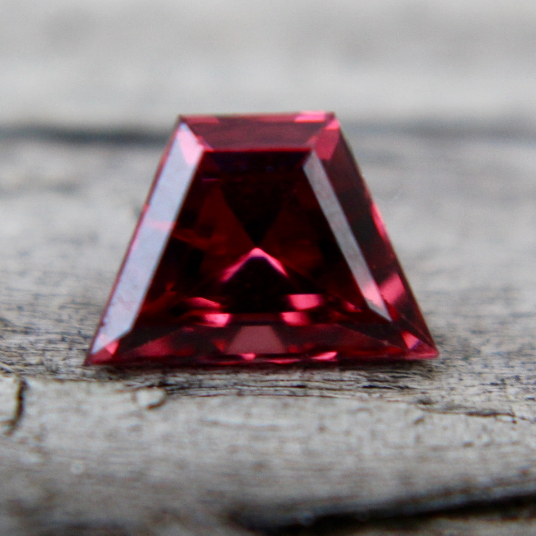 Natural Red Spinel - Sapphirepal