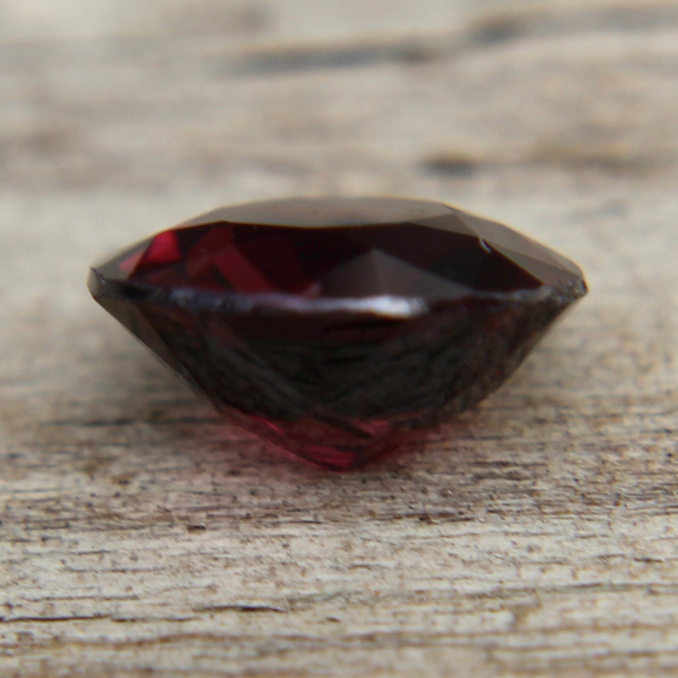 Natural Red Spinel - Sapphirepal