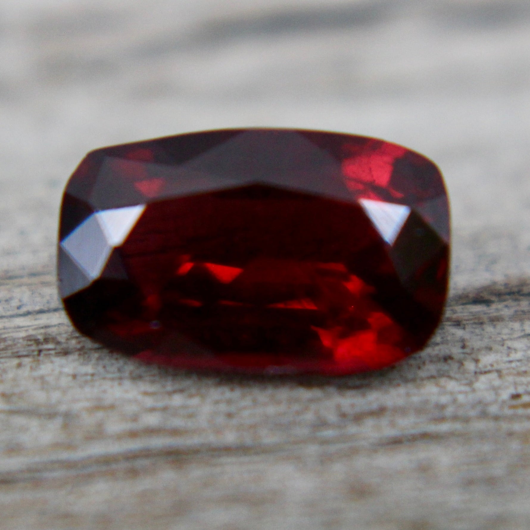 Natural Red Spinel - Sapphirepal