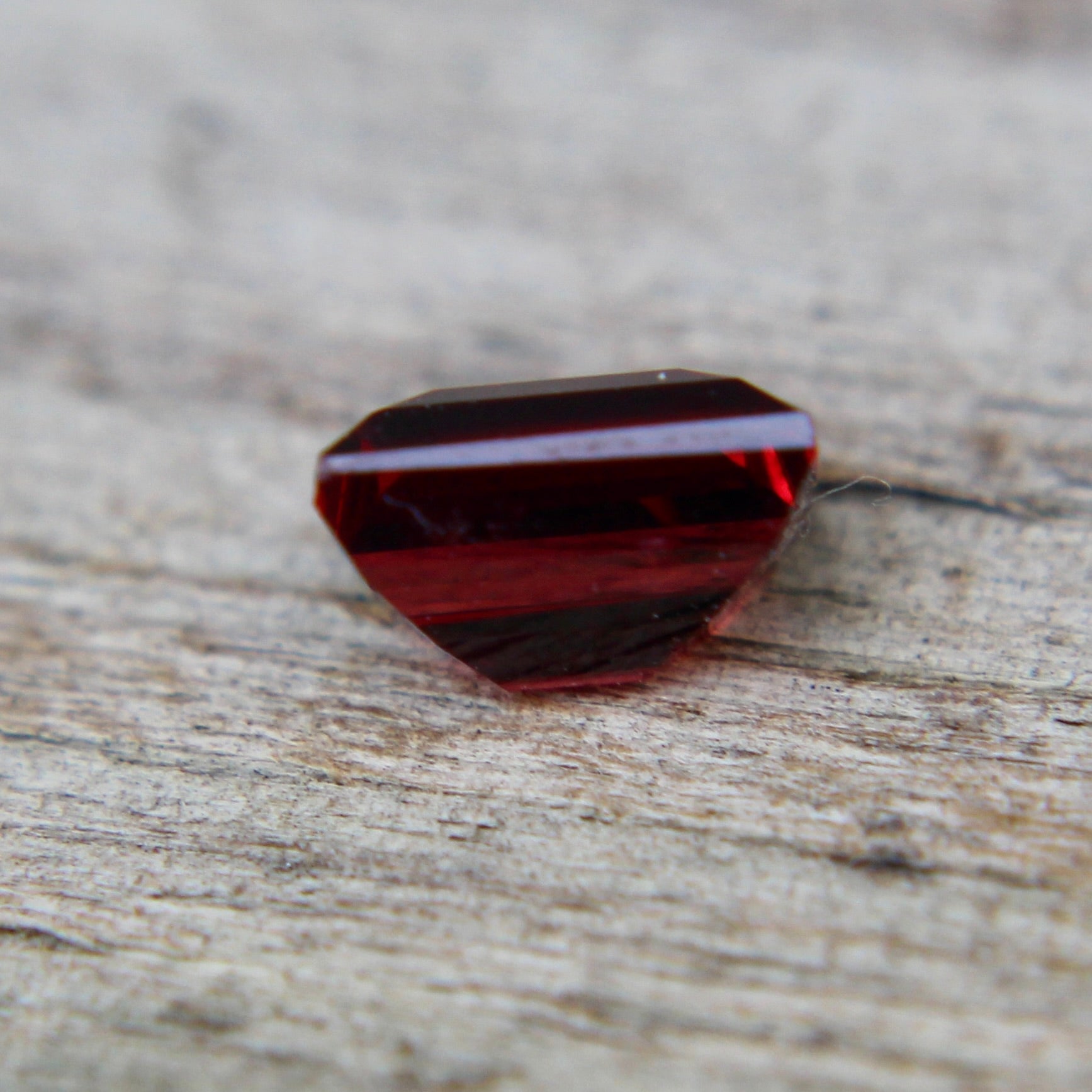 Natural Red Spinel - Sapphirepal