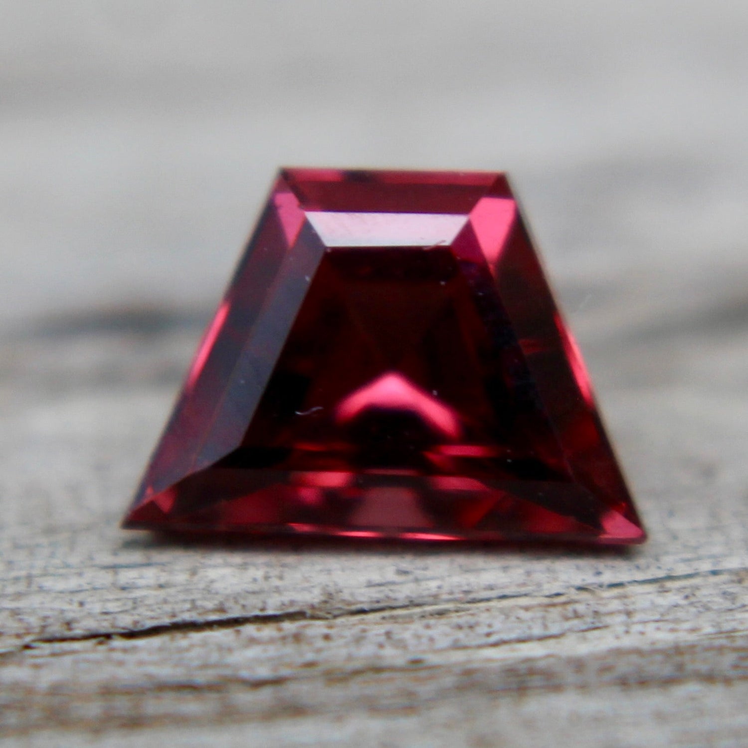 Natural Red Spinel - Sapphirepal