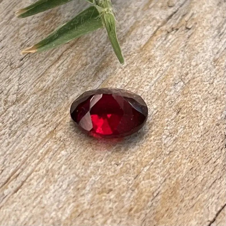 Natural Red Spinel - Sapphirepal