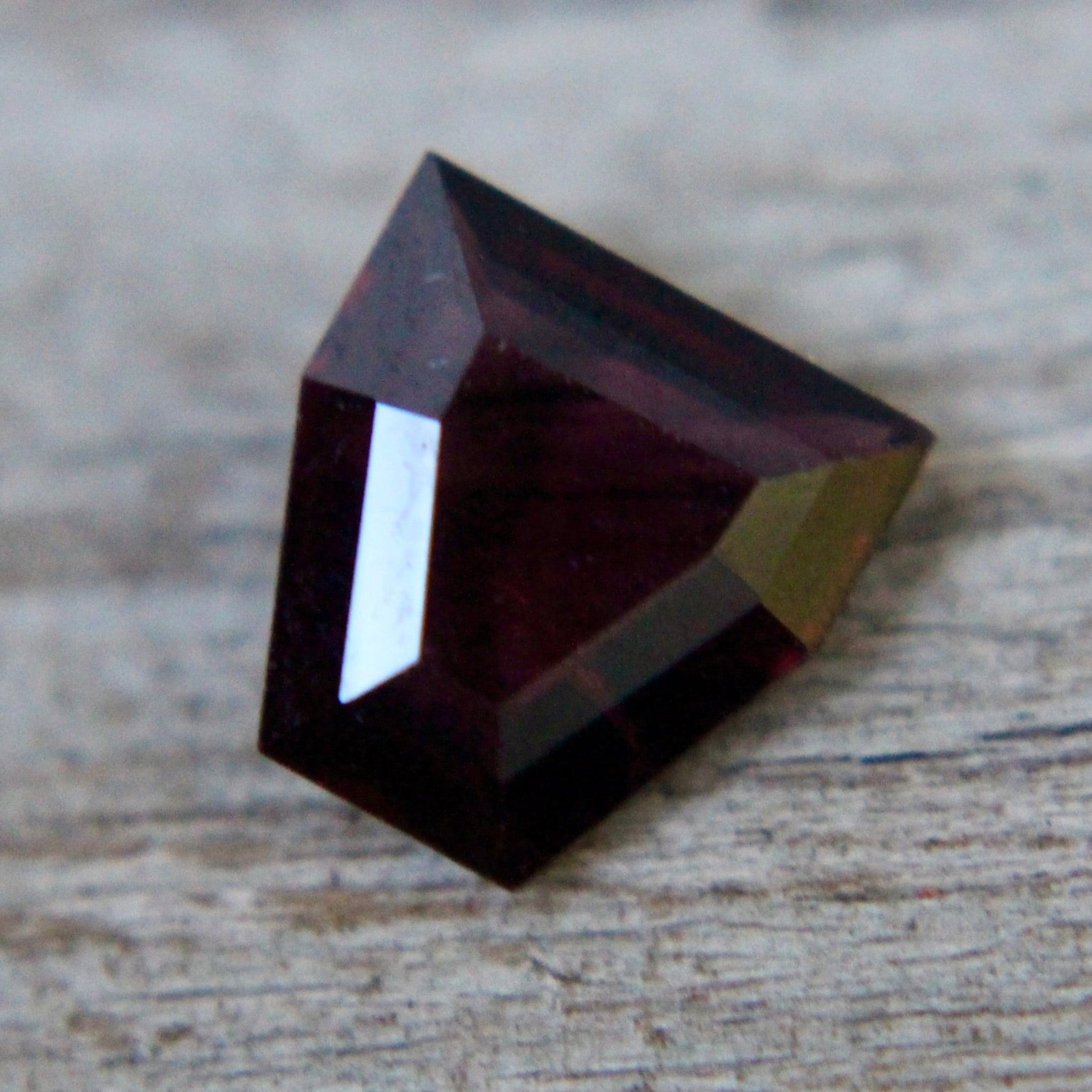 Natural Reddish Pink Spinel - Sapphirepal