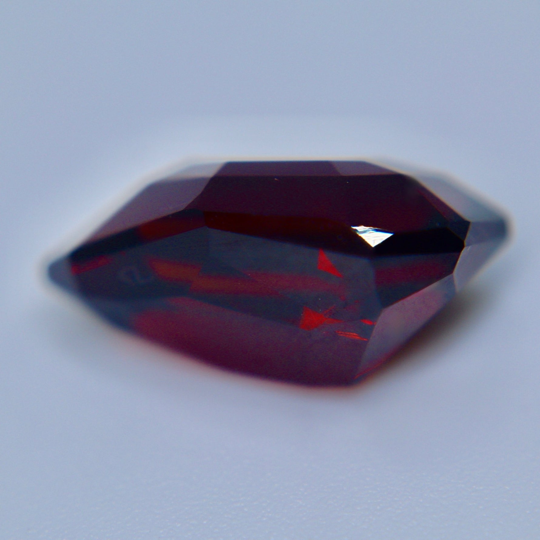 Natural Rhodolite Garnet 11.62 Carat Freeform Cut Loose Gemstone from Ceylon - Sapphirepal