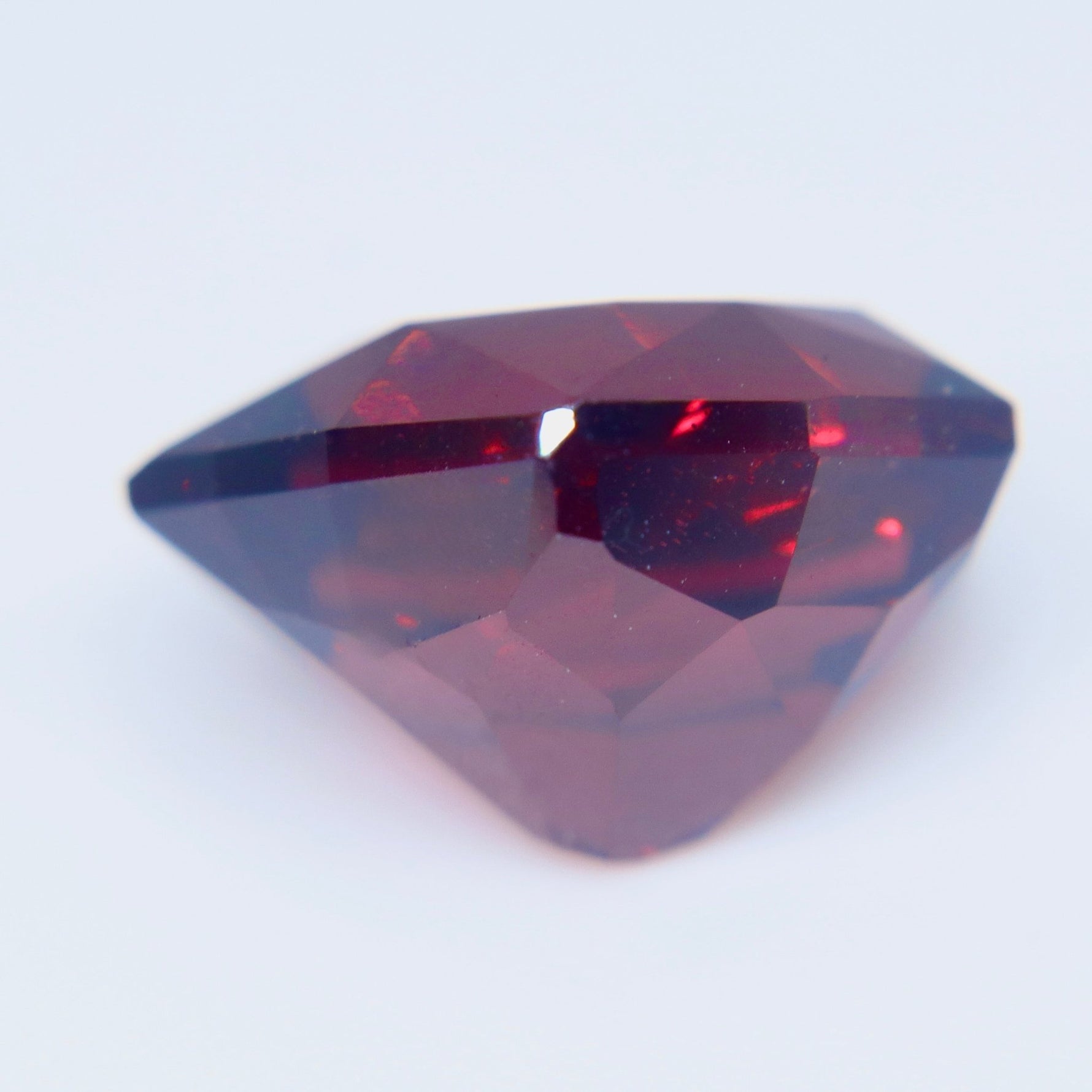 Natural Rhodolite Garnet 9.7 Carat Freeform Cut from Ceylon - Sapphirepal