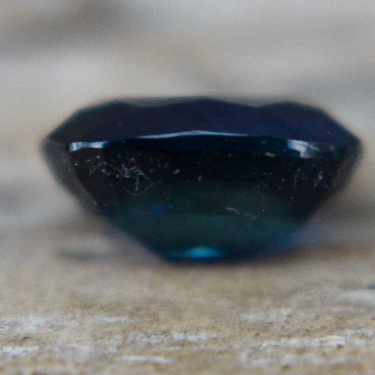 Natural Royal Blue Sapphire - Sapphirepal