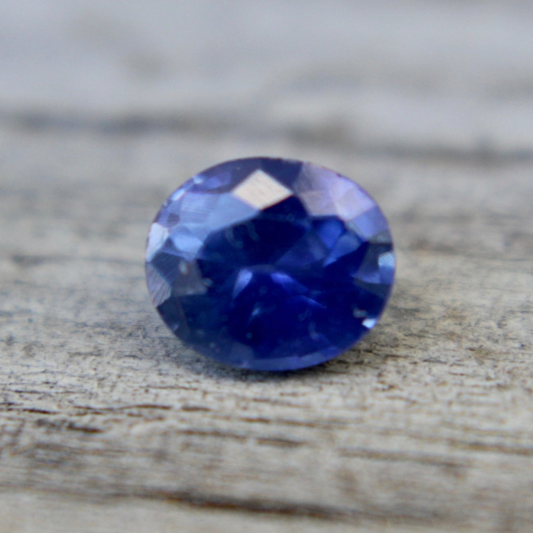 Natural Royal Blue Sapphire - Sapphirepal