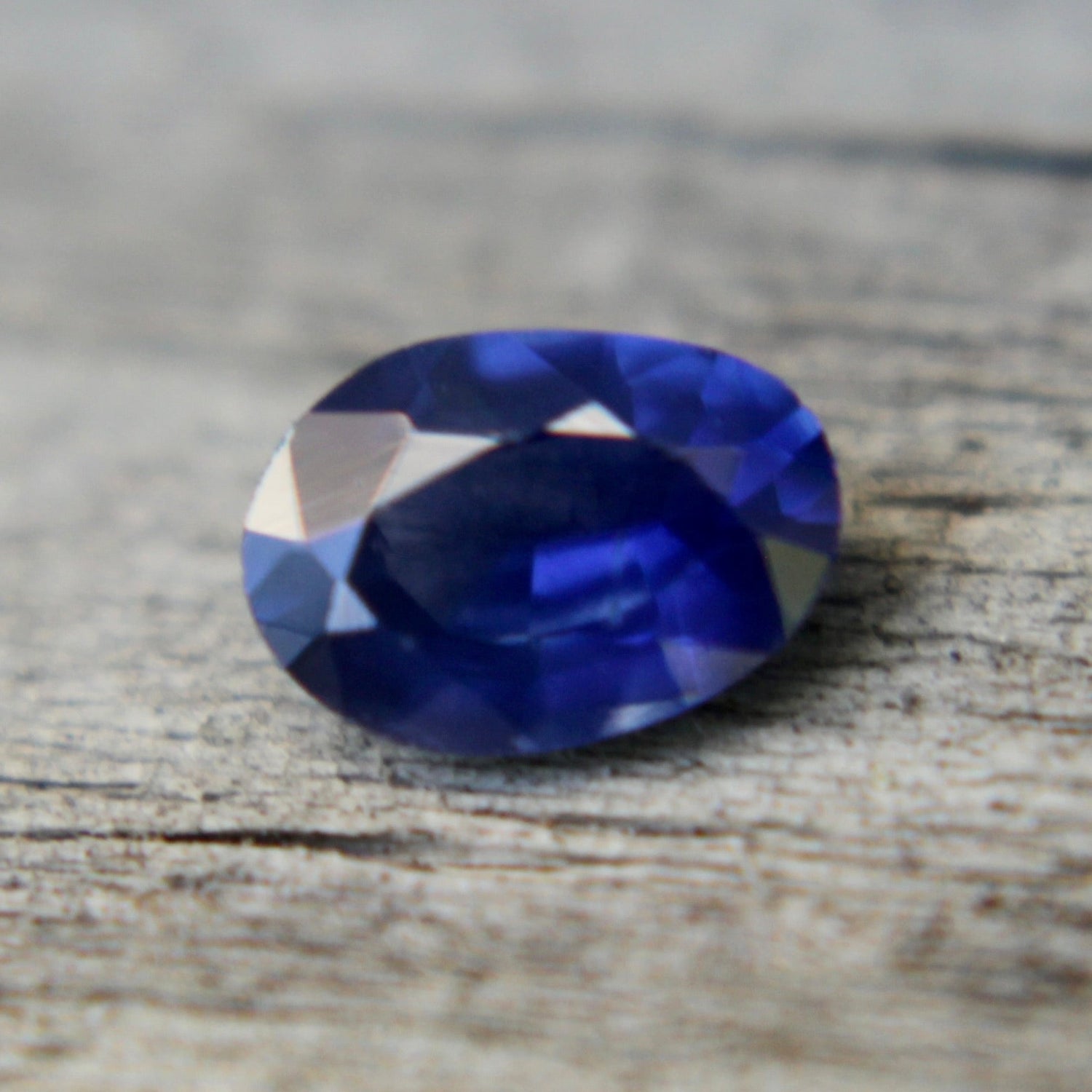 Natural Royal Blue Sapphire - Sapphirepal