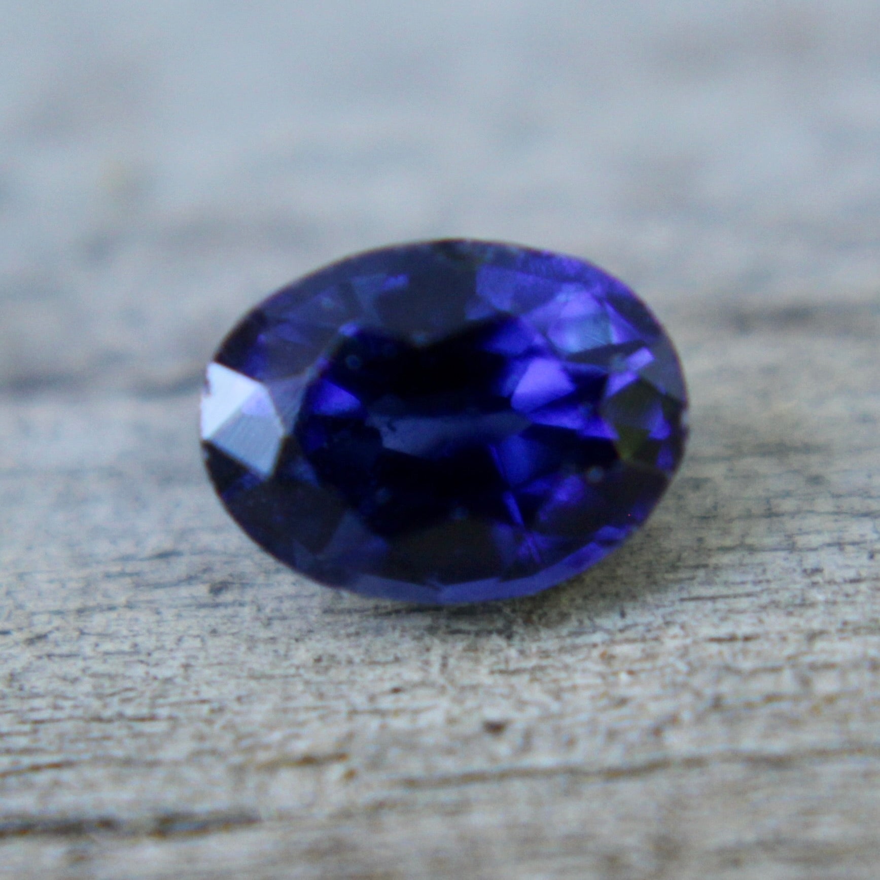 Natural Royal Blue Sapphire - Sapphirepal