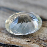 Natural Sapphire with sight yellow champagne hue - Sapphirepal