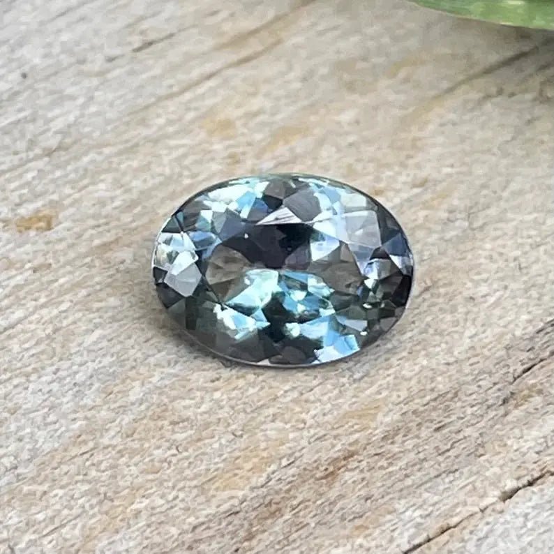 Natural Tanzanite - Sapphirepal