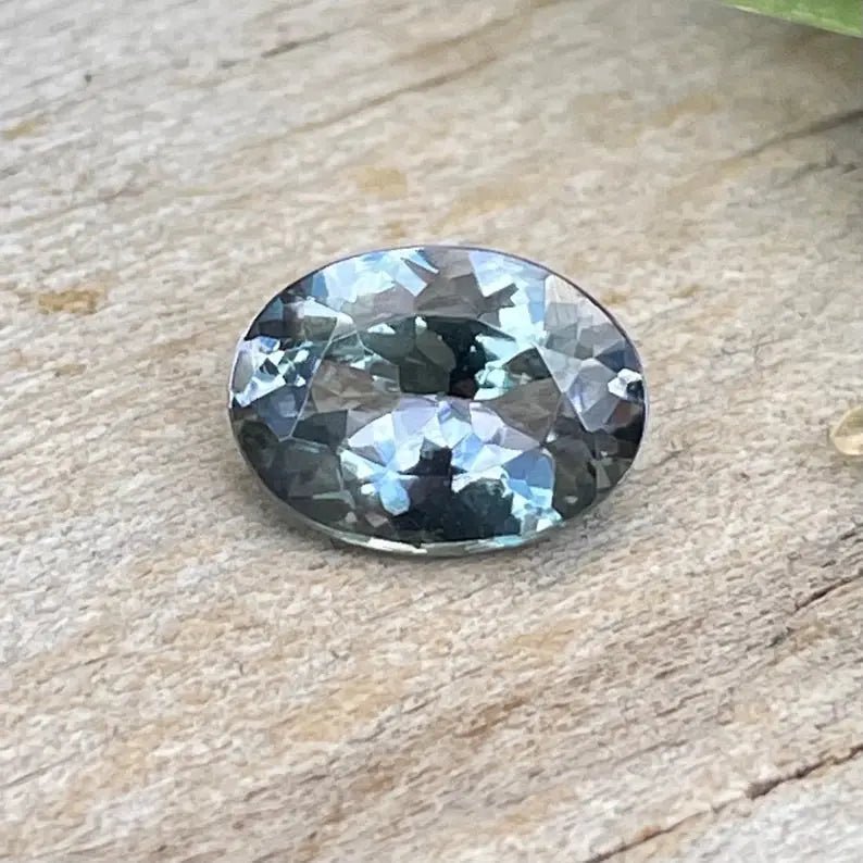 Natural Tanzanite - Sapphirepal