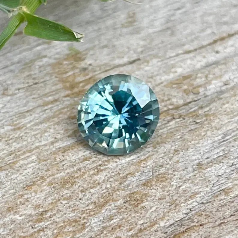 Natural Teal Green Sapphire - Sapphirepal