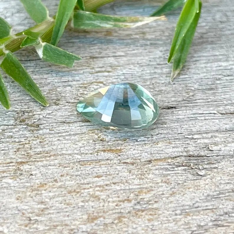 Natural Teal Green Sapphire - Sapphirepal