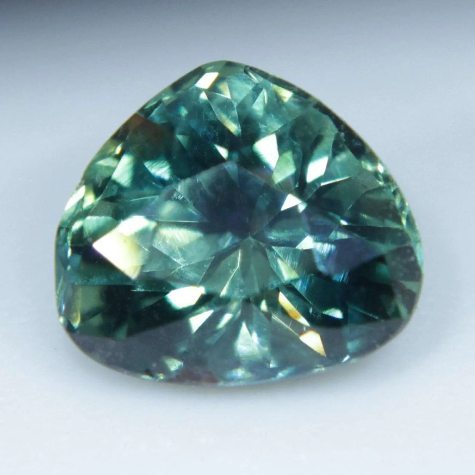 Natural Teal Green Sapphire - Sapphirepal