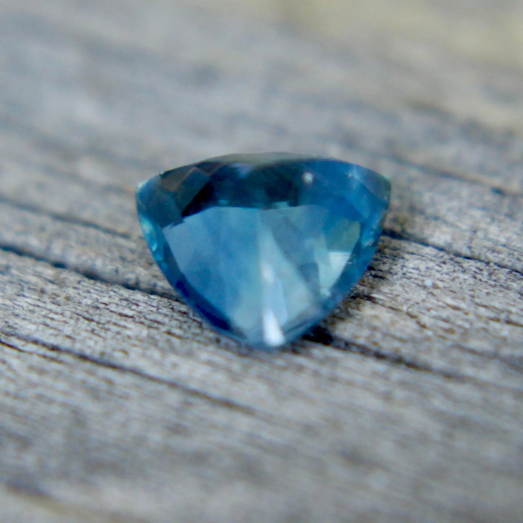 Natural Teal Sapphire – 0.80 Carat Trillion Cut | Unheated Madagascar Gemstone - Sapphirepal