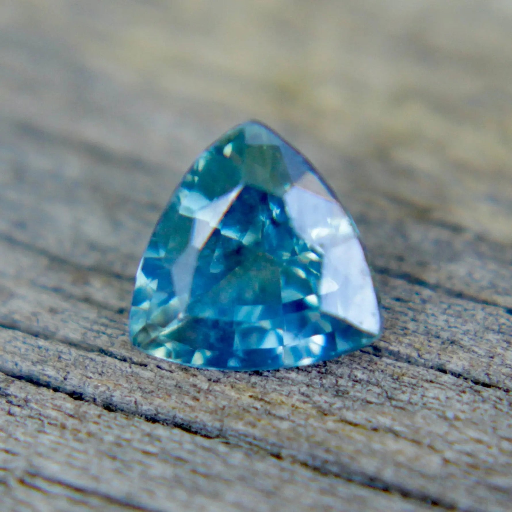 Natural Teal Sapphire – 0.80 Carat Trillion Cut | Unheated Madagascar Gemstone - Sapphirepal