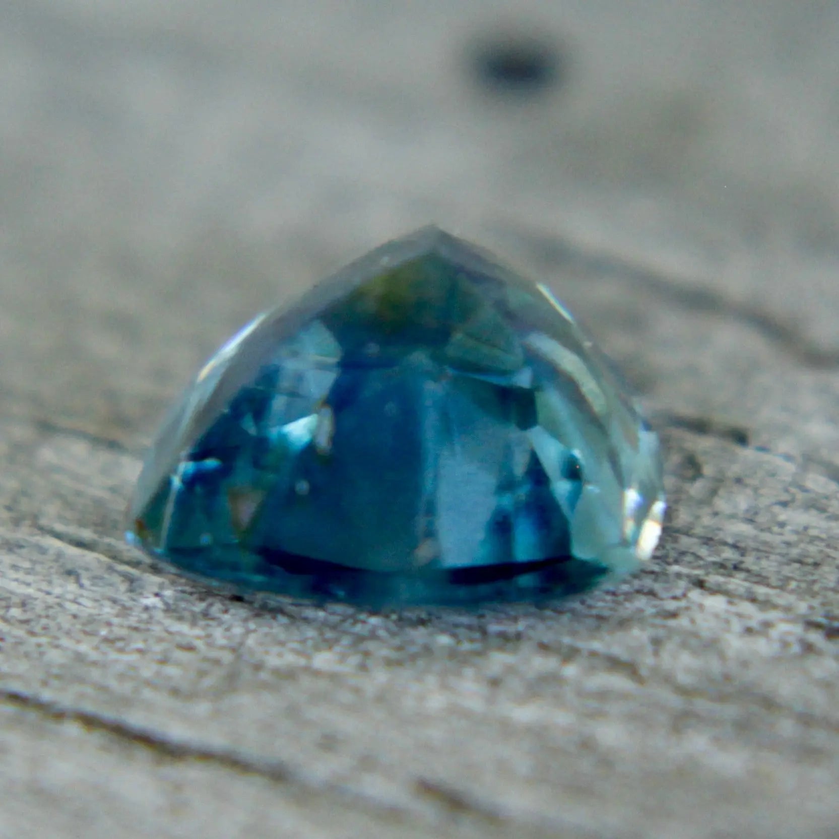 Natural Teal Sapphire – 1.03 Carat Trillion Cut | Unheated Madagascar Gemstone - Sapphirepal