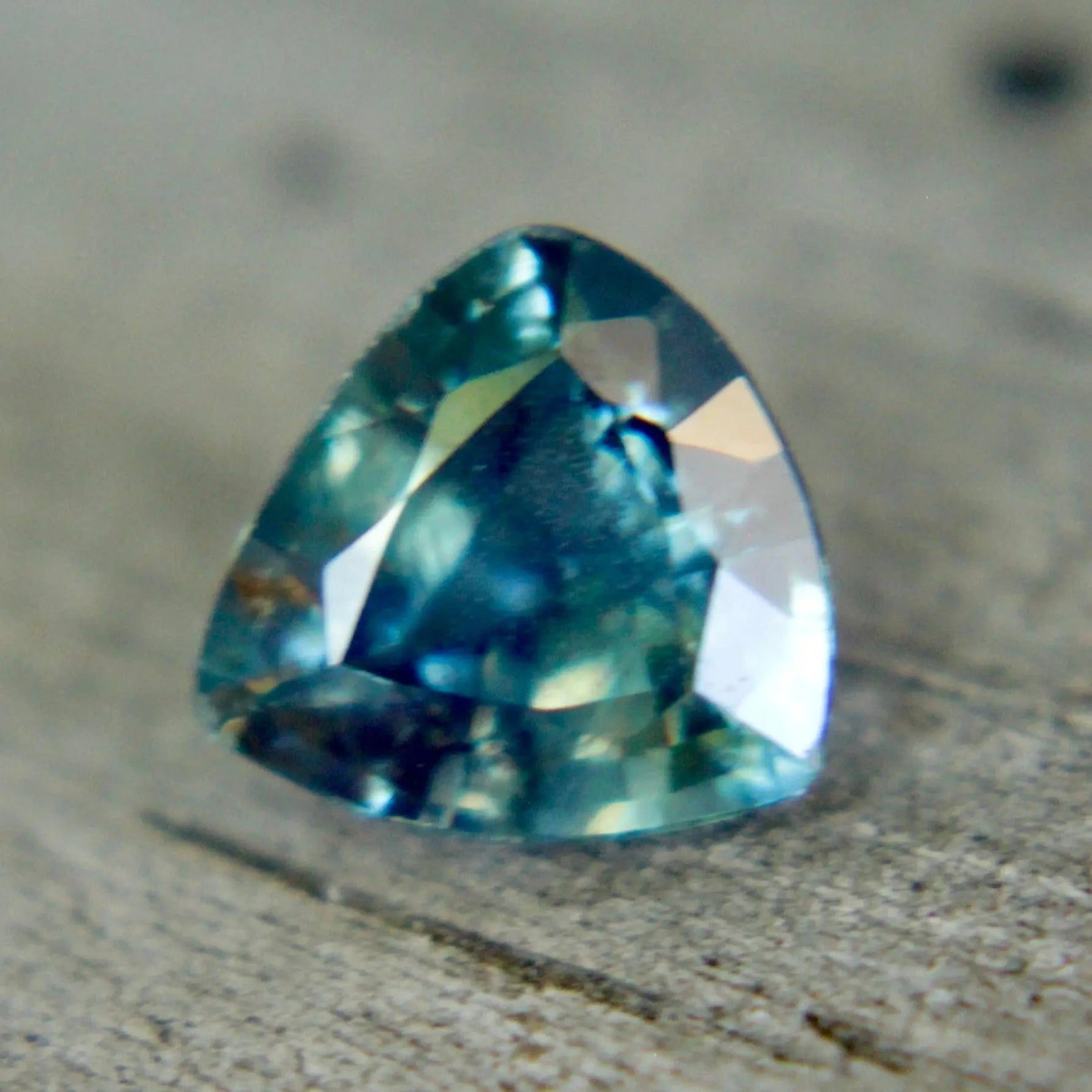 Natural Teal Sapphire – 1.03 Carat Trillion Cut | Unheated Madagascar Gemstone - Sapphirepal