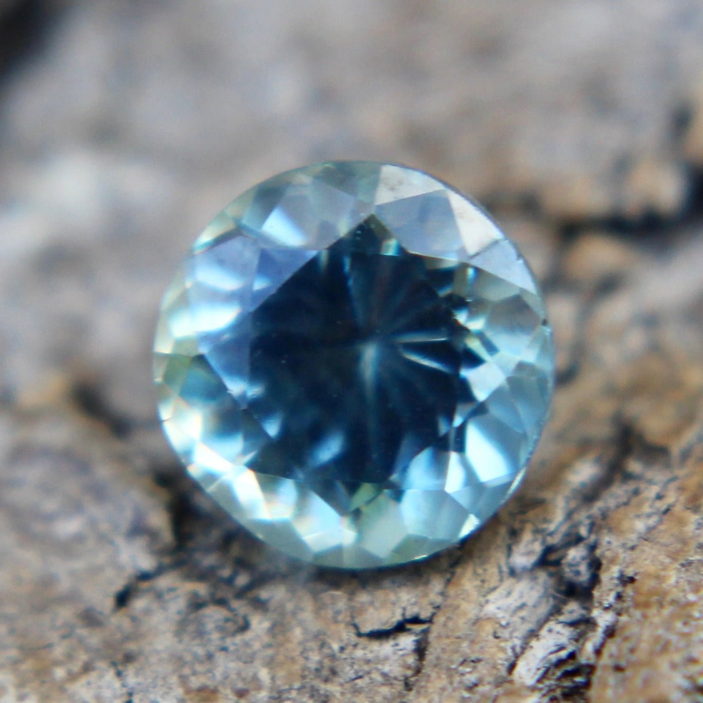 Natural Teal Sapphire - Sapphirepal