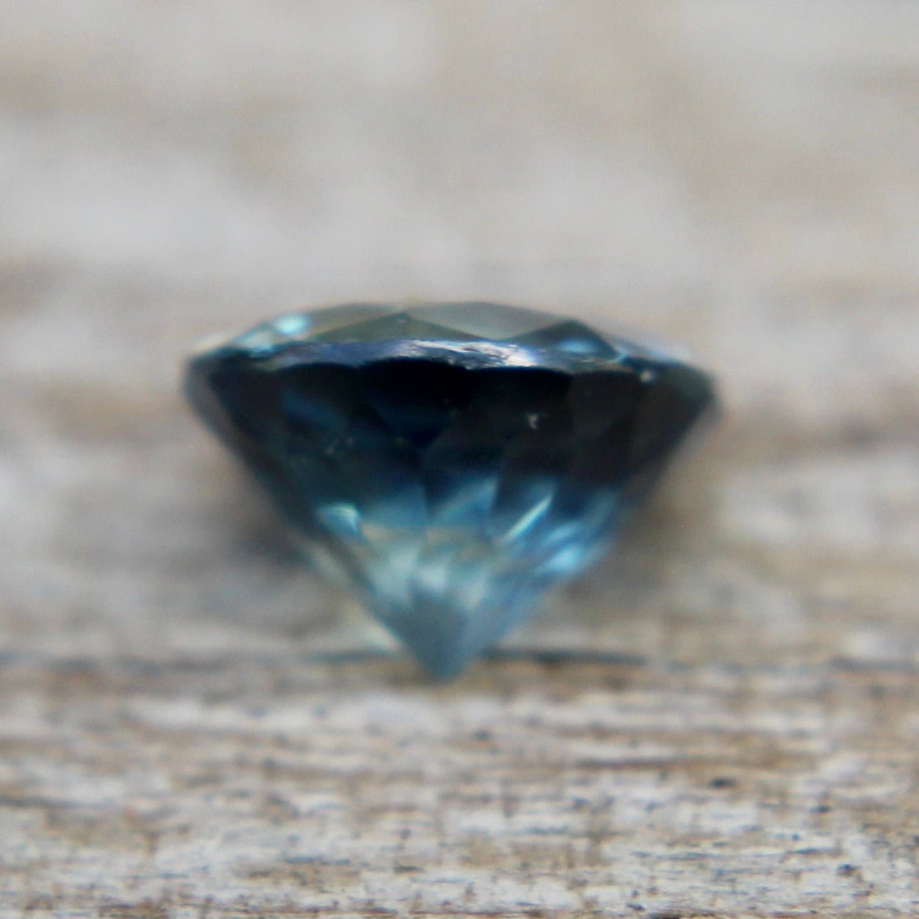 Natural Teal Sapphire - Sapphirepal