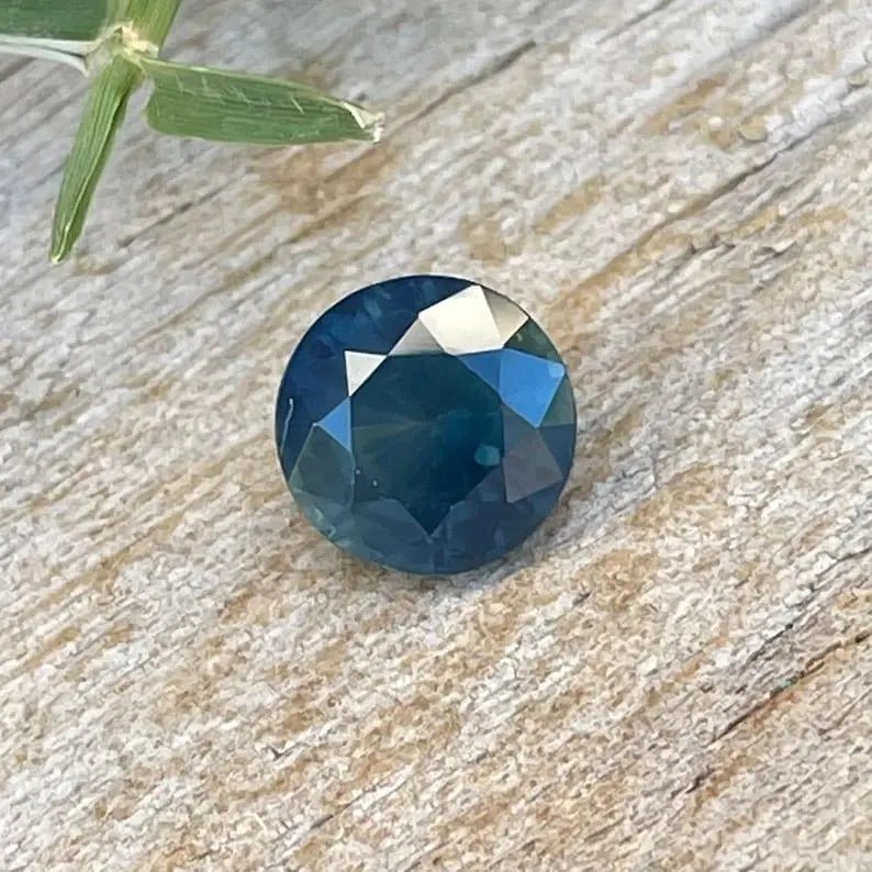 Natural Teal Sapphire - Sapphirepal