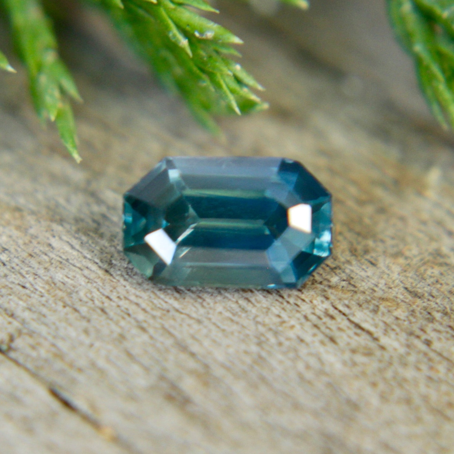 Natural Teal Sapphire - Sapphirepal