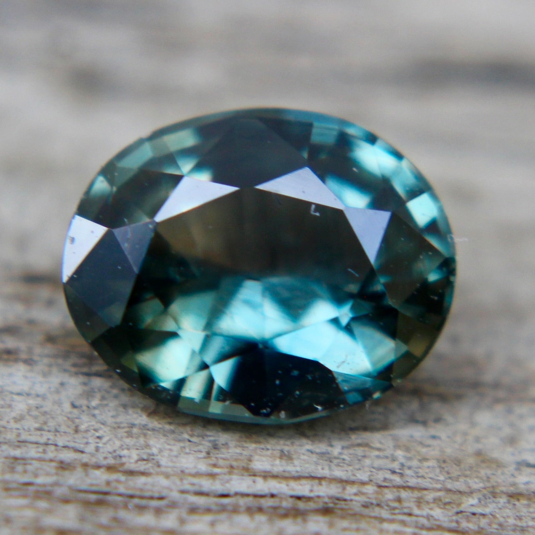 Natural Teal Sapphire - Sapphirepal