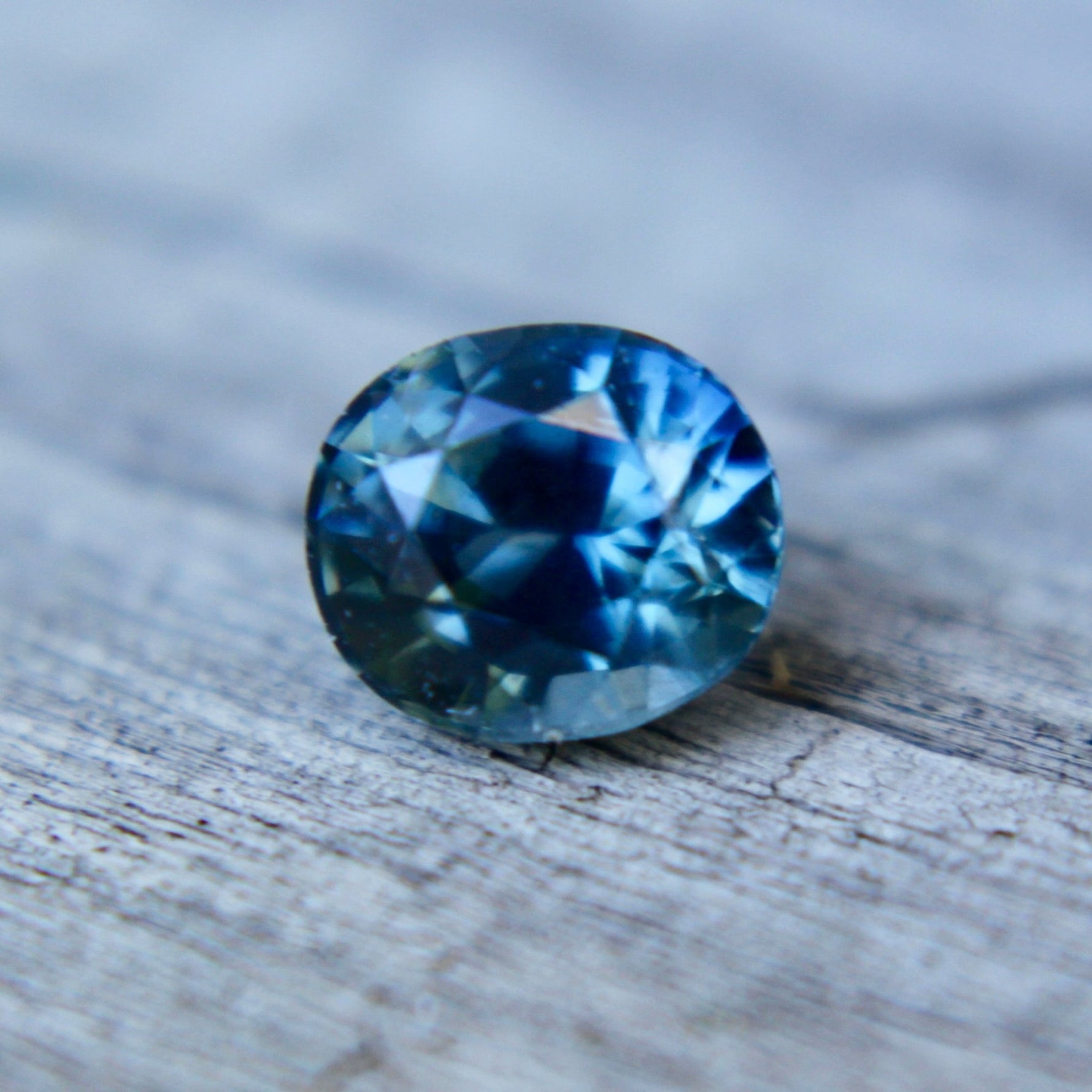 Natural Teal Sapphire - Sapphirepal