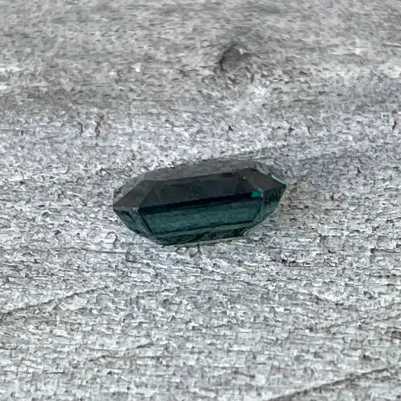 Natural Teal Sapphire - Sapphirepal