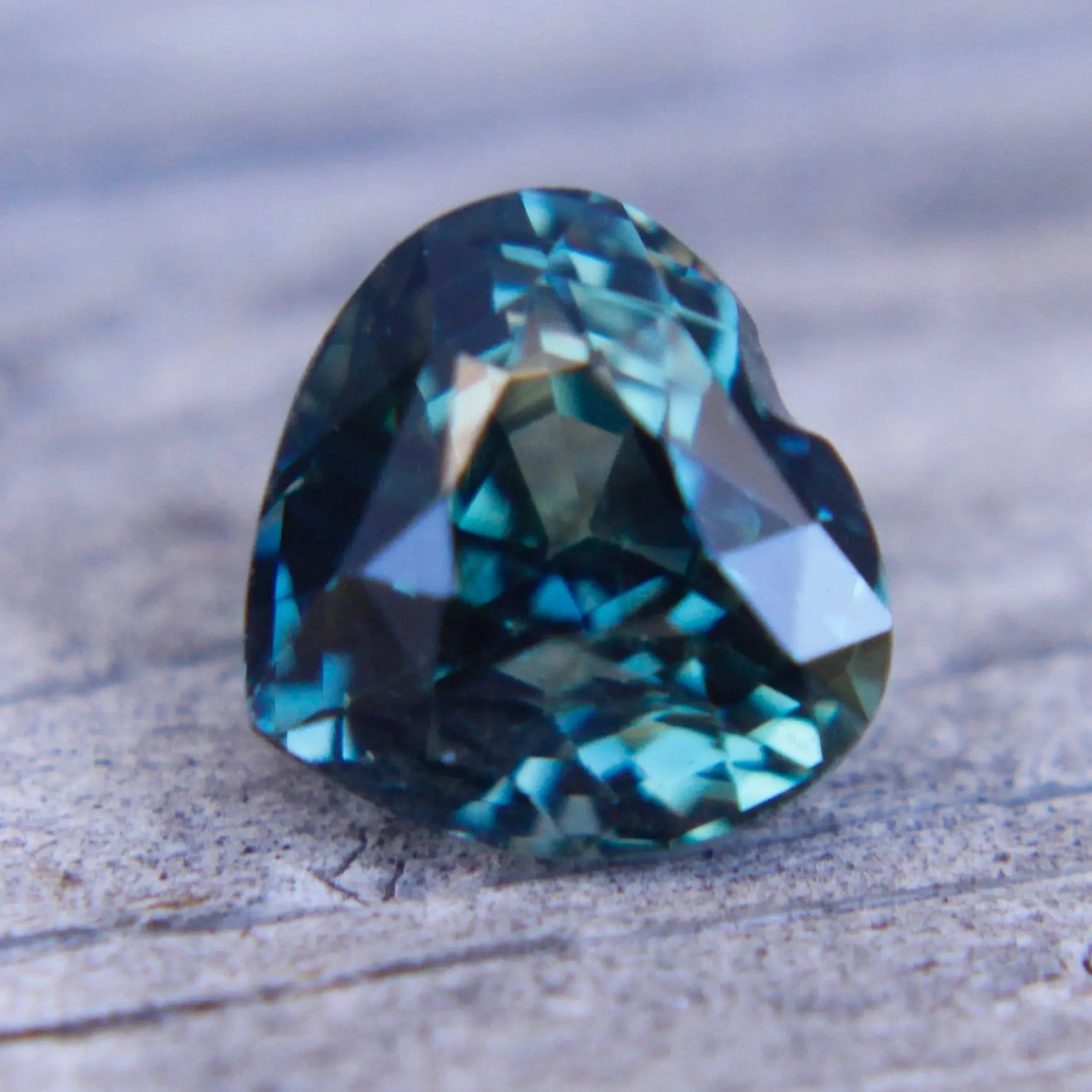 Natural Teal Sapphire - Sapphirepal