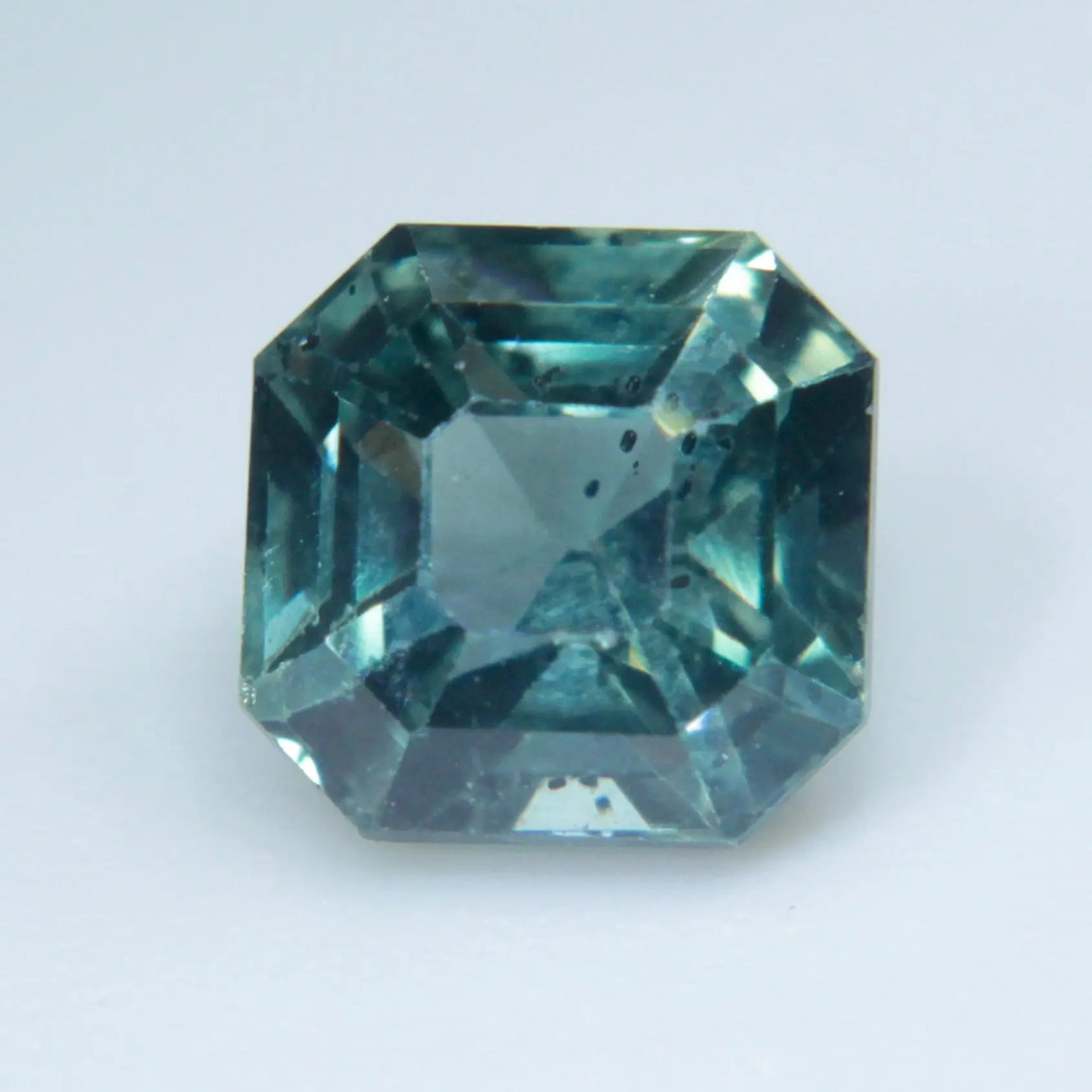 Natural Teal Sapphire - Sapphirepal