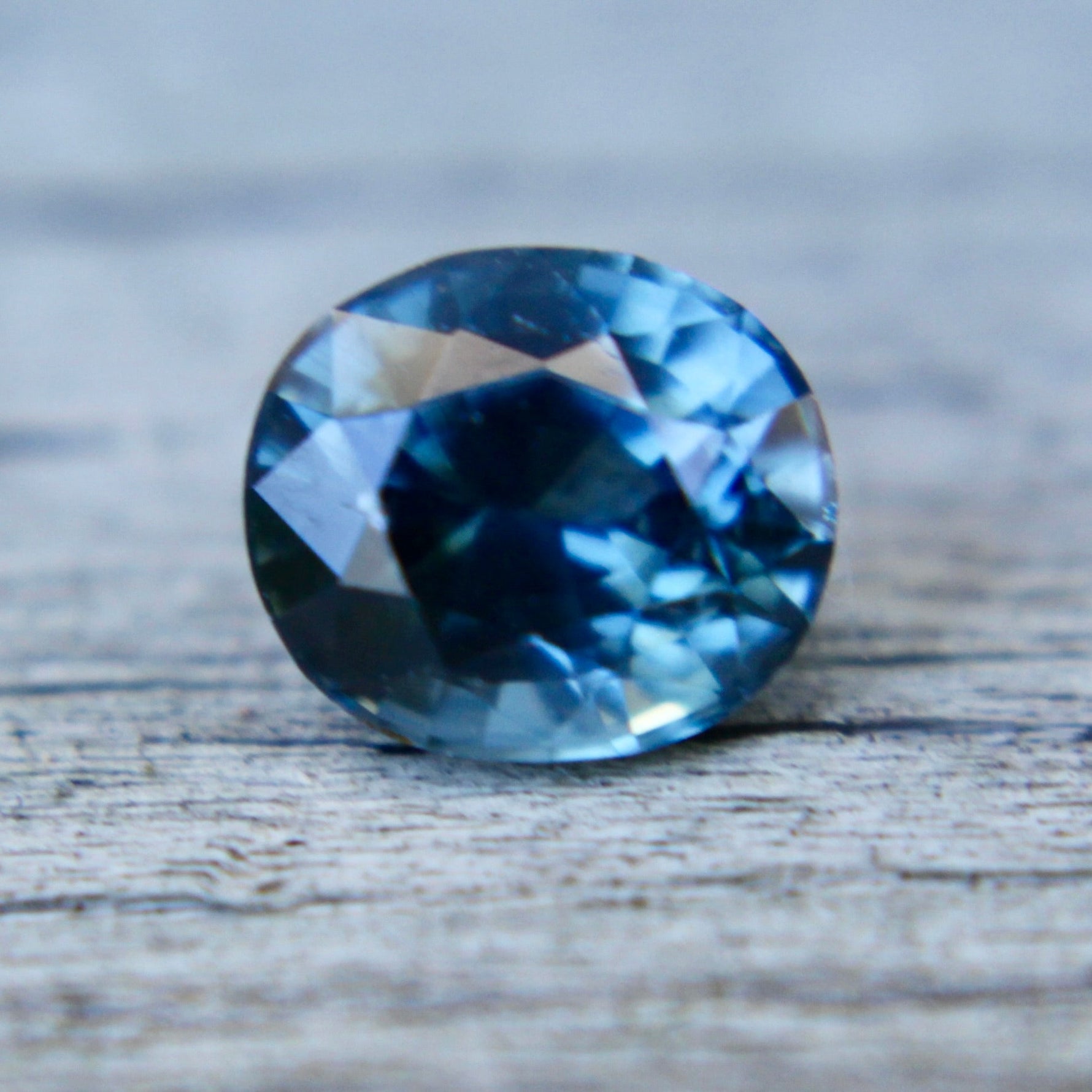 Natural Teal Sapphire - Sapphirepal